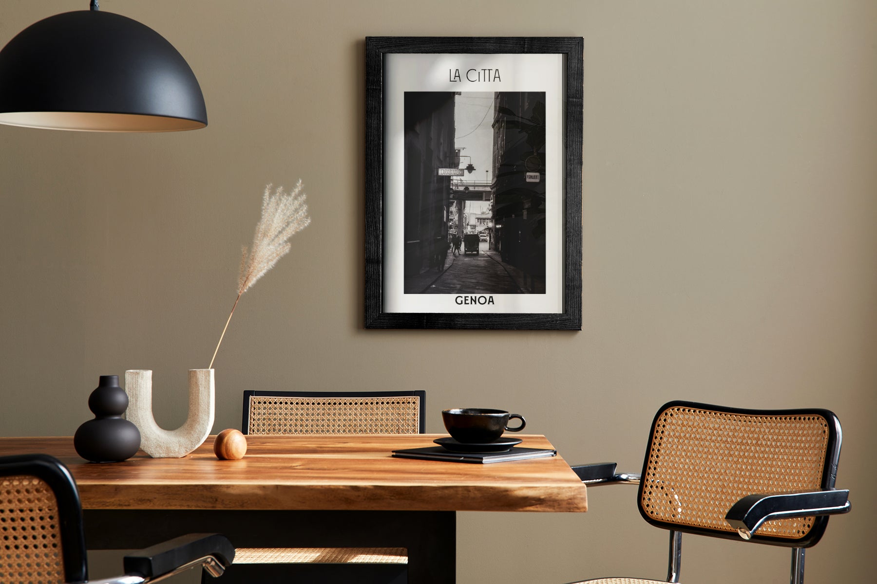 La Citta Genoa - Near The Harbor